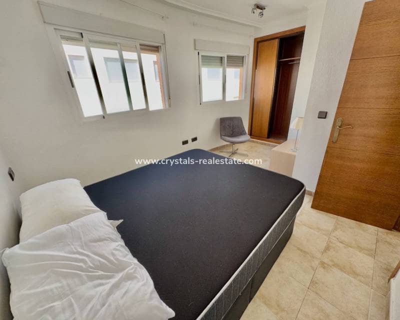 4 camera da letto Villa in vendita in Guardamar del Segura con piscina - 249.995 € (Rif: 9580280)