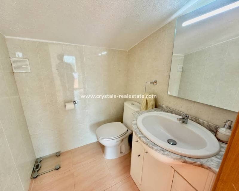 Chalet de 4 habitaciones en Hondón de los Frailes en venta - 275.000 € (Ref: 9580281)