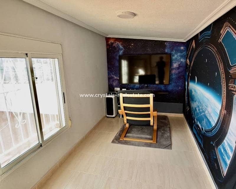 Chalet de 4 habitaciones en Hondón de los Frailes en venta - 275.000 € (Ref: 9580281)