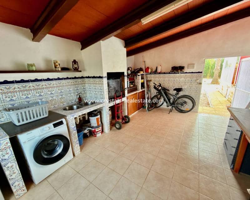 Chalet de 4 habitaciones en Hondón de los Frailes en venta - 275.000 € (Ref: 9580281)