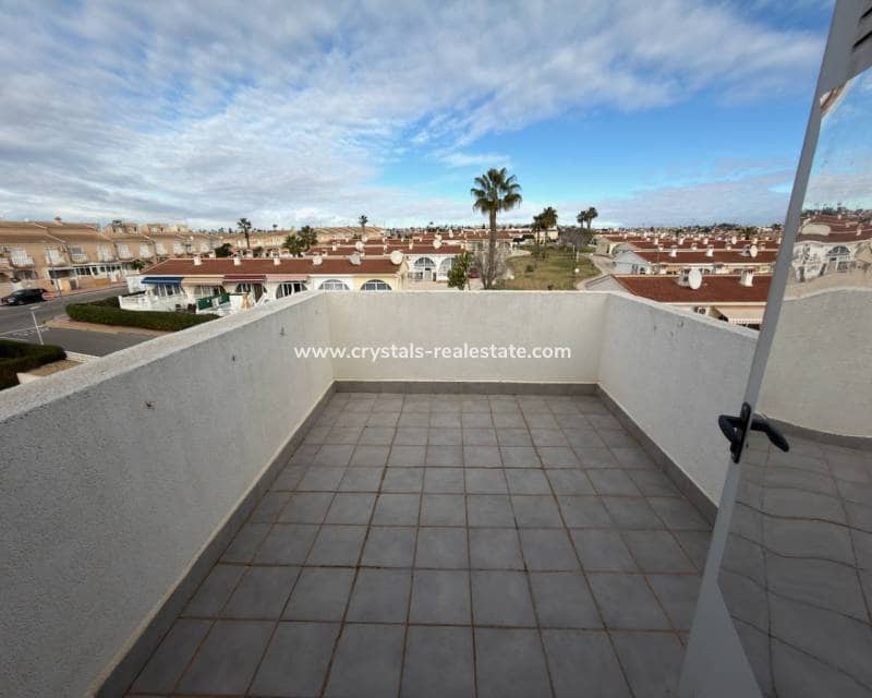 2 bedroom Villa for sale in Ciudad Quesada with pool - € 169,950 (Ref: 9580282)