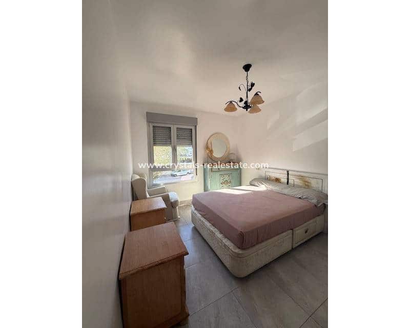 4 quarto Apartamento para venda em Guardamar del Segura - 189 000 € (Ref: 9656984)