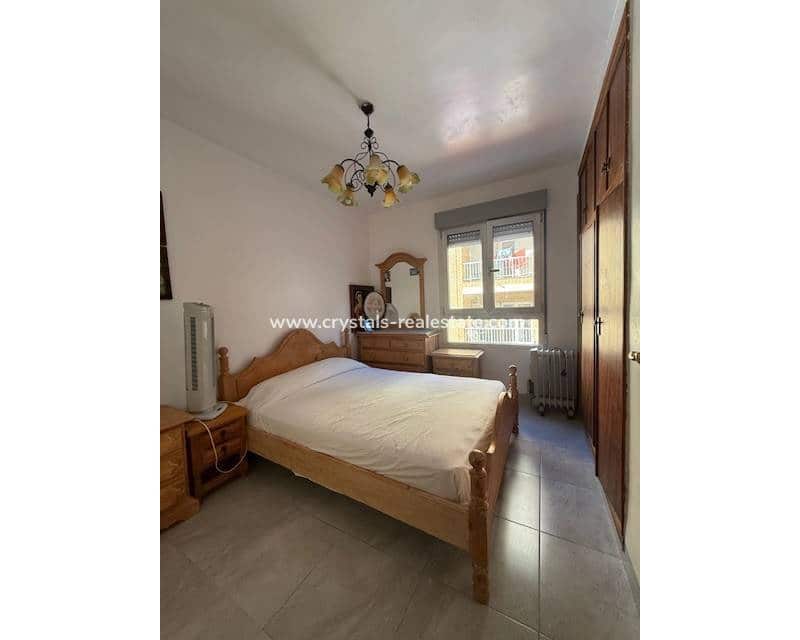 4 quarto Apartamento para venda em Guardamar del Segura - 189 000 € (Ref: 9656984)