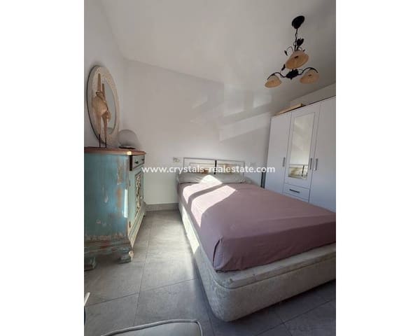 4 quarto Apartamento para venda em Guardamar del Segura - 189 000 € (Ref: 9656984)