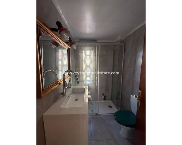 4 quarto Apartamento para venda em Guardamar del Segura - 189 000 € (Ref: 9656984)