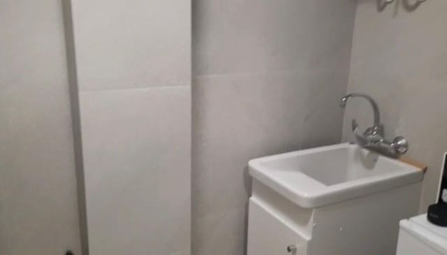 Kommersiell til leie i Palma de Mallorca - € 2 000 (Ref: 10003540)
