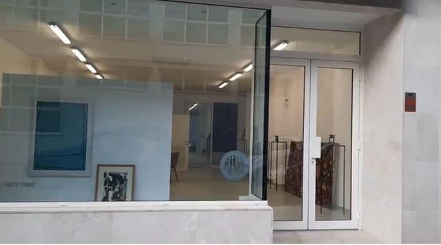 Kommersiell til leie i Palma de Mallorca - € 2 000 (Ref: 10003540)