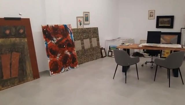 Kommersiell til leie i Palma de Mallorca - € 2 000 (Ref: 10003540)