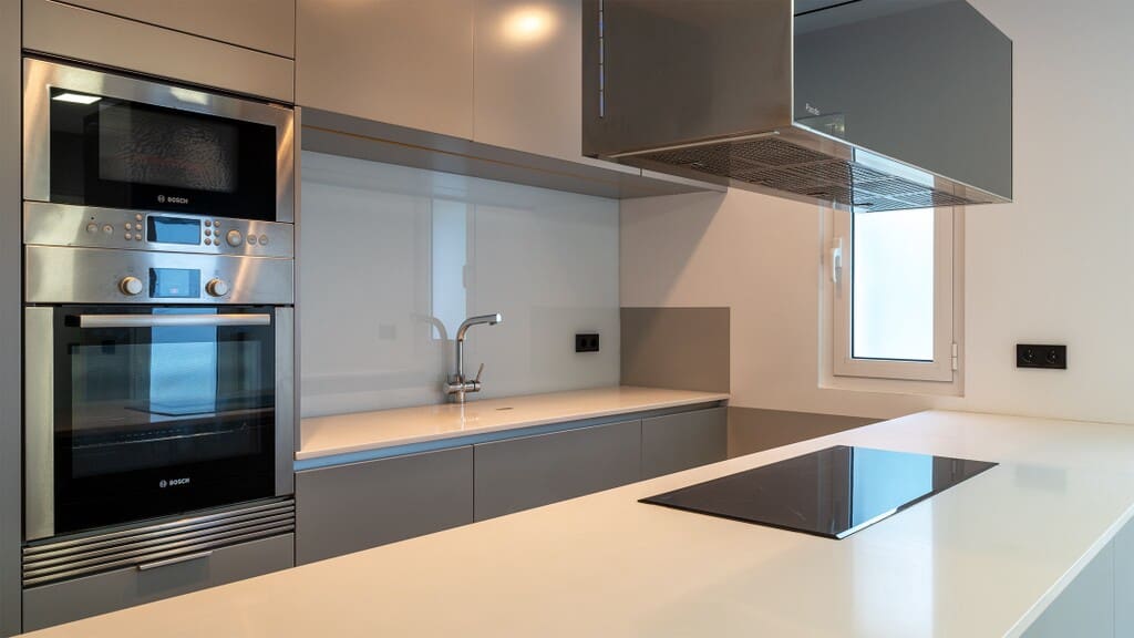 4 sovrum Lägenhet att hyra i Palma de Mallorca med garage - 2 500 € (Ref: 10008742)