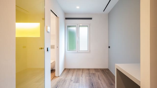 4 sovrum Lägenhet att hyra i Palma de Mallorca med garage - 2 500 € (Ref: 10008742)