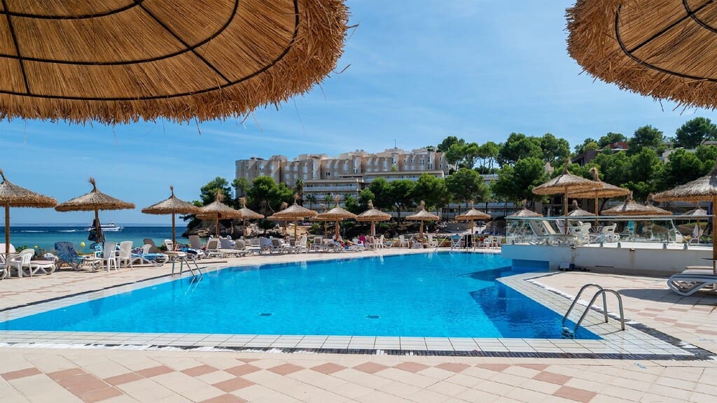 2 sypialnia Apartament na sprzedaż w Cala Vinyes / Cala Vinyas / Cala Vinas z basenem - 575 000 € (Ref: 10023656)