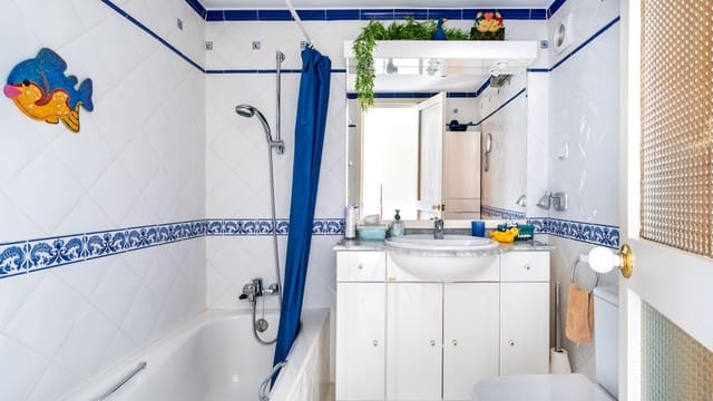 2 bedroom Apartment for sale in Cala Vinyes / Cala Vinyas / Cala Viñas, Calvià with pool - € 575,000 (Ref: 10023656)