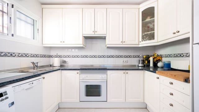 2 bedroom Apartment for sale in Cala Vinyes / Cala Vinyas / Cala Viñas, Calvià with pool - € 575,000 (Ref: 10023656)