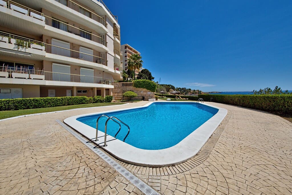 3 quarto Apartamento para arrendar em Puerto Portals com piscina garagem - 3 500 € (Ref: 10037086)