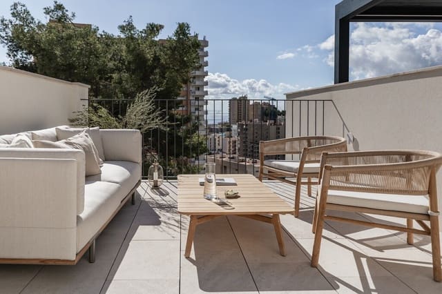 2 bedroom Penthouse for sale in Cala Mayor, Palma de Mallorca with pool - € 1,795,000 (Ref: 10054824)