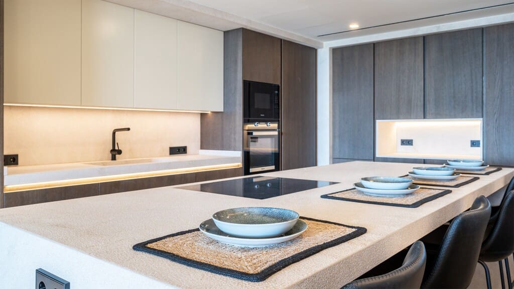 4 slaapkamer Penthouse te huur in Santa Ponsa met zwembad garage - € 8.000 (Ref: 10054825)