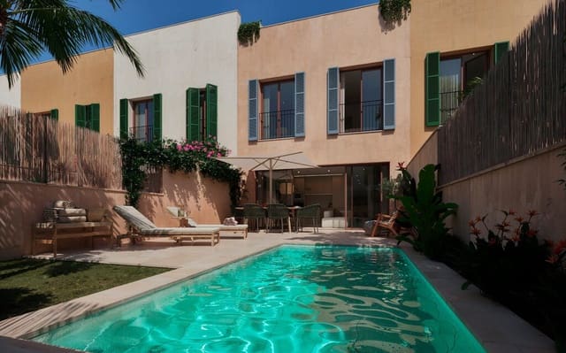 Casa de 3 habitaciones en Campos en venta con piscina - 685.000 € (Ref: 10058085)