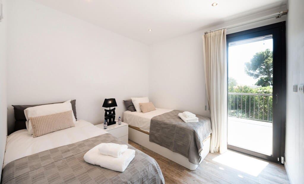 4 slaapkamer Villa te huur in Portals Nous met zwembad garage - € 12.000 (Ref: 10075403)