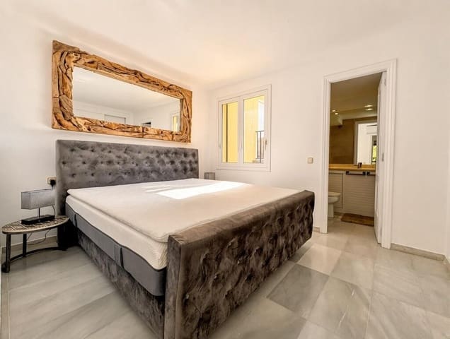 2 sovrum Takvåning att hyra i Santa Ponsa, Calvià med pool - 2 700 € (Ref: 10085654)