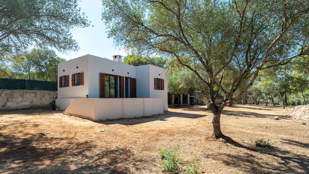 2 sypialnia Finka/Dom wiejski na sprzedaż w Son Gual - 650 000 € (Ref: 10085655)