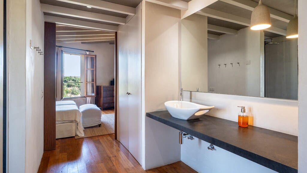 6 Zimmer Finca/Landgut zu verkaufen in Puntiro mit Pool - 3.500.000 € (Ref: 10088956)