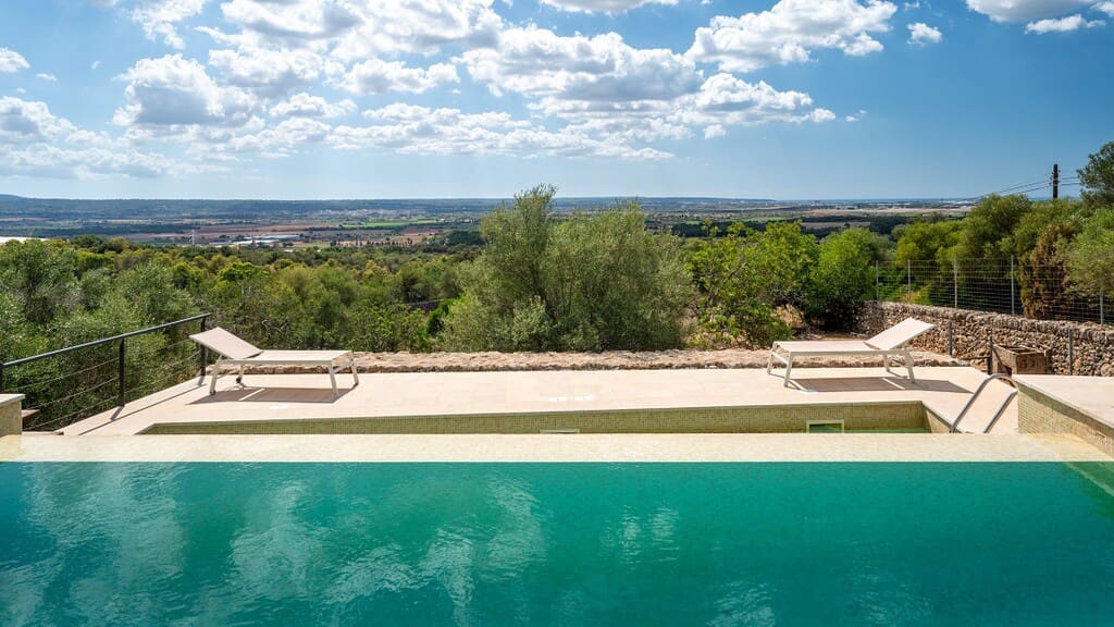 6 Zimmer Finca/Landgut zu verkaufen in Puntiro mit Pool - 3.500.000 € (Ref: 10088956)