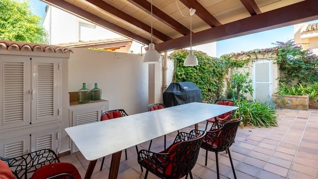 4 makuuhuone Paritalo myytävänä paikassa Genova, Palma de Mallorca mukana 
autotalli - 1 100 000 € (Ref: 10094281)