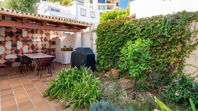 4 makuuhuone Paritalo myytävänä paikassa Genova, Palma de Mallorca mukana 
autotalli - 1 100 000 € (Ref: 10094281)