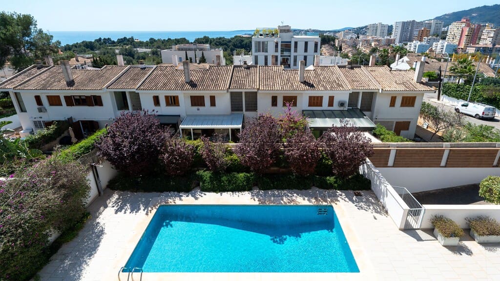 2 bedroom Apartment for sale in Palma de Mallorca with pool garage - € 1,250,000 (Ref: 10128181)