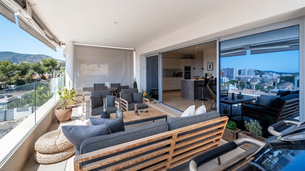 2 bedroom Apartment for sale in Palma de Mallorca with pool garage - € 1,250,000 (Ref: 10128181)