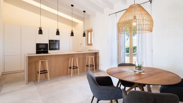 Finca/Casa Rural de 3 habitaciones en Sant Llorenç des Cardassar en venta - 5.850.000 € (Ref: 10128182)