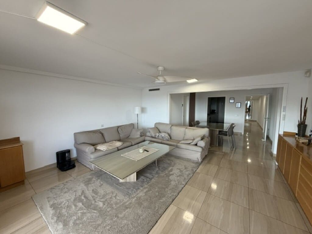 Appartement de 4 chambres à louer à Palma de Mallorca avec garage - 2 500 € (Ref: 10161108)