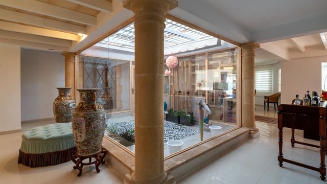 Chalet de 4 habitaciones en Costa d'en Blanes, Calvià en venta con piscina garaje - 4.250.000 € (Ref: 10173386)