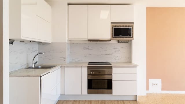 3 soveværelse Lejlighed til salg i San Agustín / Sant Agustí, Palma de Mallorca med swimmingpool - € 595.000 (Ref: 10176350)