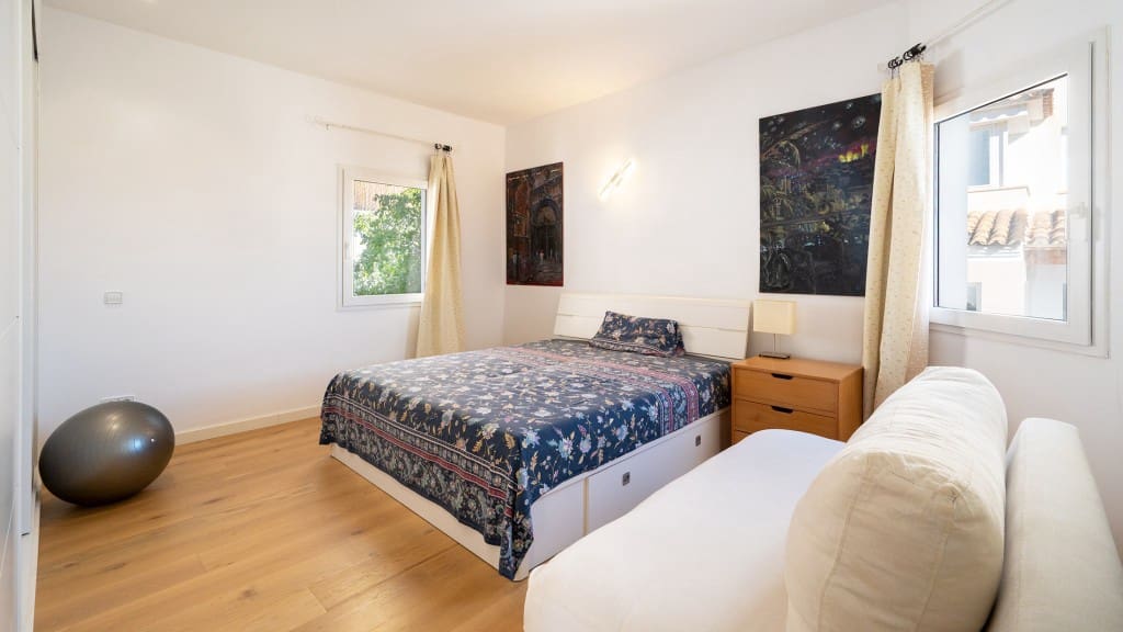 4 slaapkamer Villa te koop in Genova met zwembad garage - € 3.300.000 (Ref: 10182477)