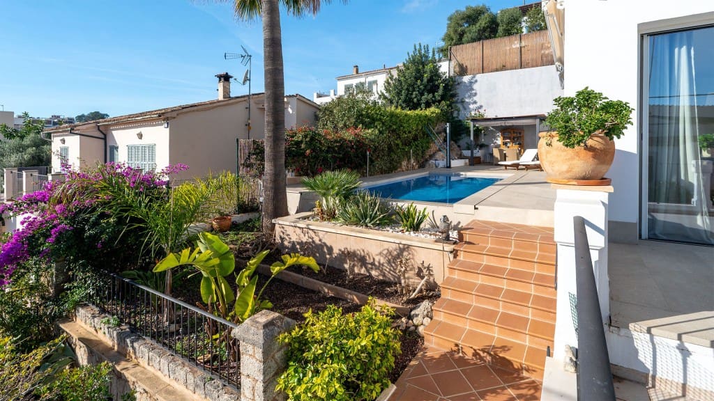 4 slaapkamer Villa te koop in Genova met zwembad garage - € 3.300.000 (Ref: 10182477)