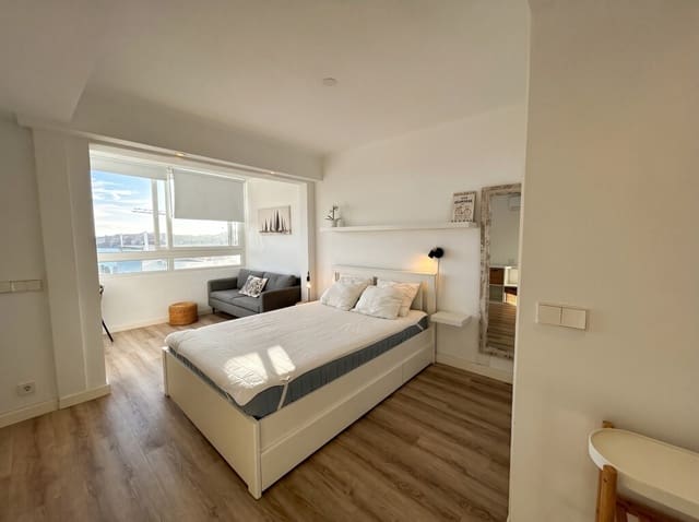 Studio de 1 chambre à louer à Cala Mayor, Palma de Mallorca - 1 500 € (Ref: 10186407)