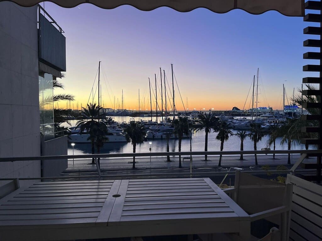 Apartamento de 1 habitación en Palma de Mallorca en alquiler - 2.000 € (Ref: 10186412)