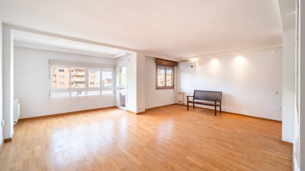 3 soveværelse Lejlighed til salg i Palma de Mallorca - € 650.000 (Ref: 10186413)