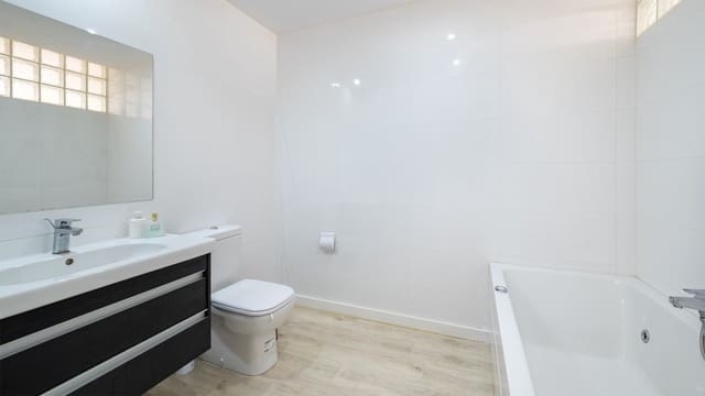 2 soveværelse Lejlighed til salg i Puerto Portals, Calvià med swimmingpool - € 1.680.000 (Ref: 7371579)