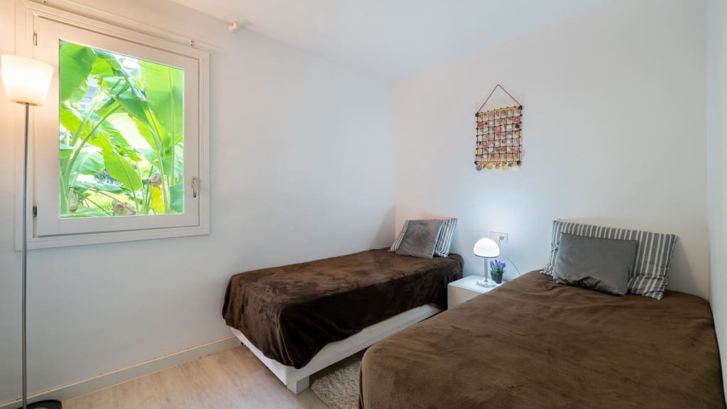 2 bedroom Apartment for sale in Puerto Portals with pool - € 1,680,000 (Ref: 7371579)