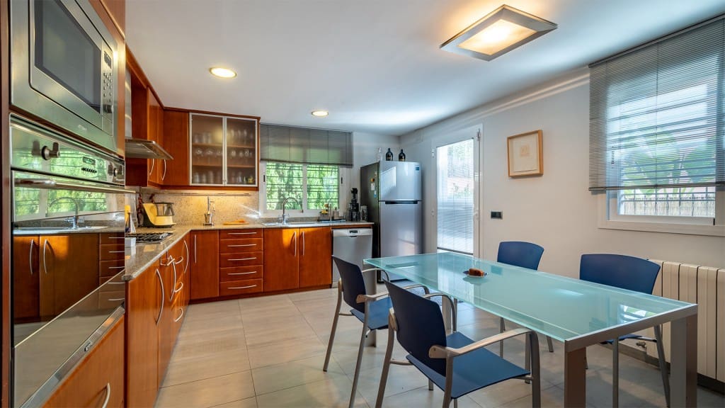 4 soveværelse Villa til salg i Palma de Mallorca - € 1.890.000 (Ref: 7371581)