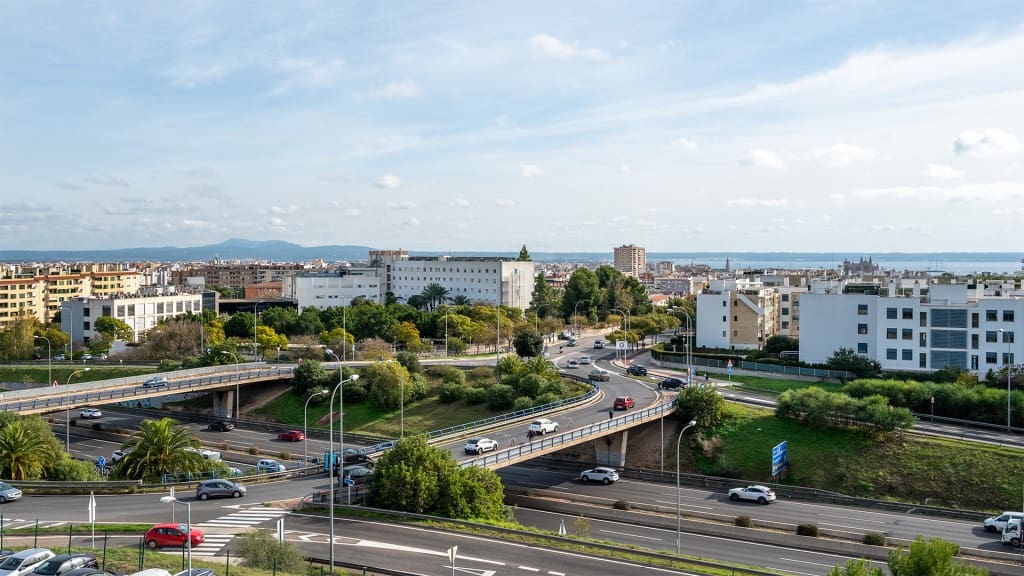 4 bedroom Penthouse for rent in Palma de Mallorca with pool garage - € 3,200 (Ref: 7371623)