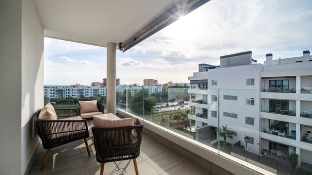 4 soveværelse Penthouse til leje i Palma de Mallorca med swimmingpool garage - € 3.200 (Ref: 7371623)