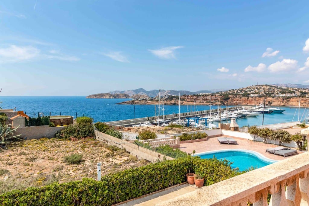 4 soveværelse Villa til salg i El Toro / Port Adriano med swimmingpool - € 2.300.000 (Ref: 7371648)
