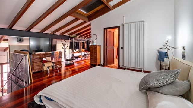 3 bedroom Penthouse for sale in Palma de Mallorca - € 1,750,000 (Ref: 7371660)