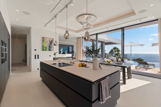 6 slaapkamer Villa te koop in Puerto de Andratx, Andratx met zwembad - € 10.500.000 (Ref: 7371662)