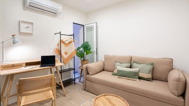 2 bedroom Apartment for rent in Palma de Mallorca - € 1,936 (Ref: 7371686)