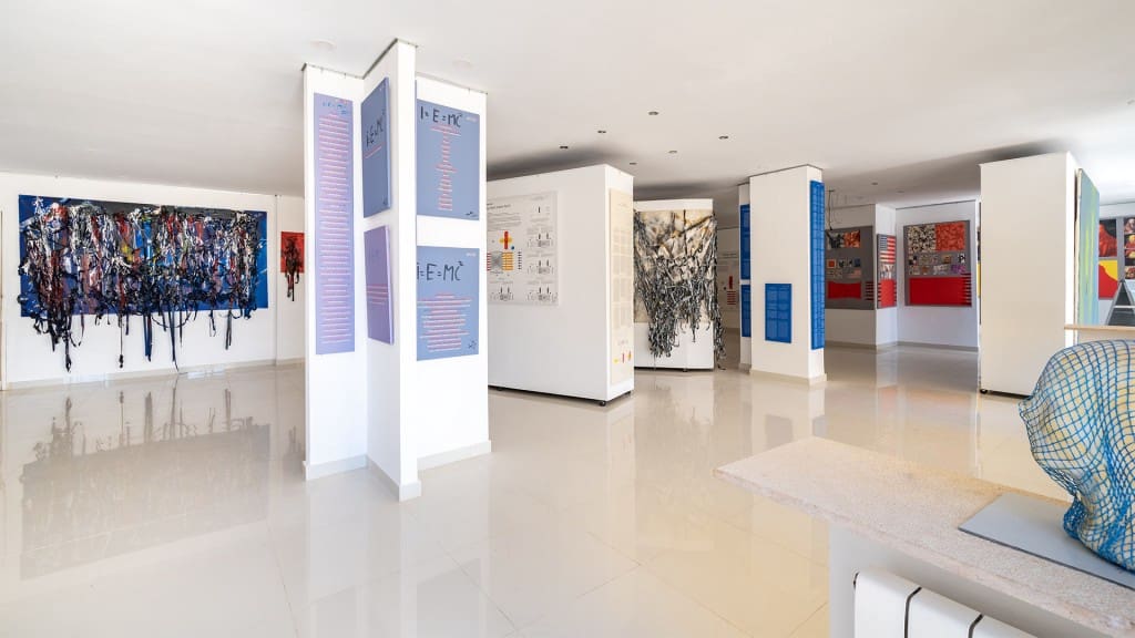 Commercial for sale in Puerto de Andratx - € 2,640,000 (Ref: 7371698)