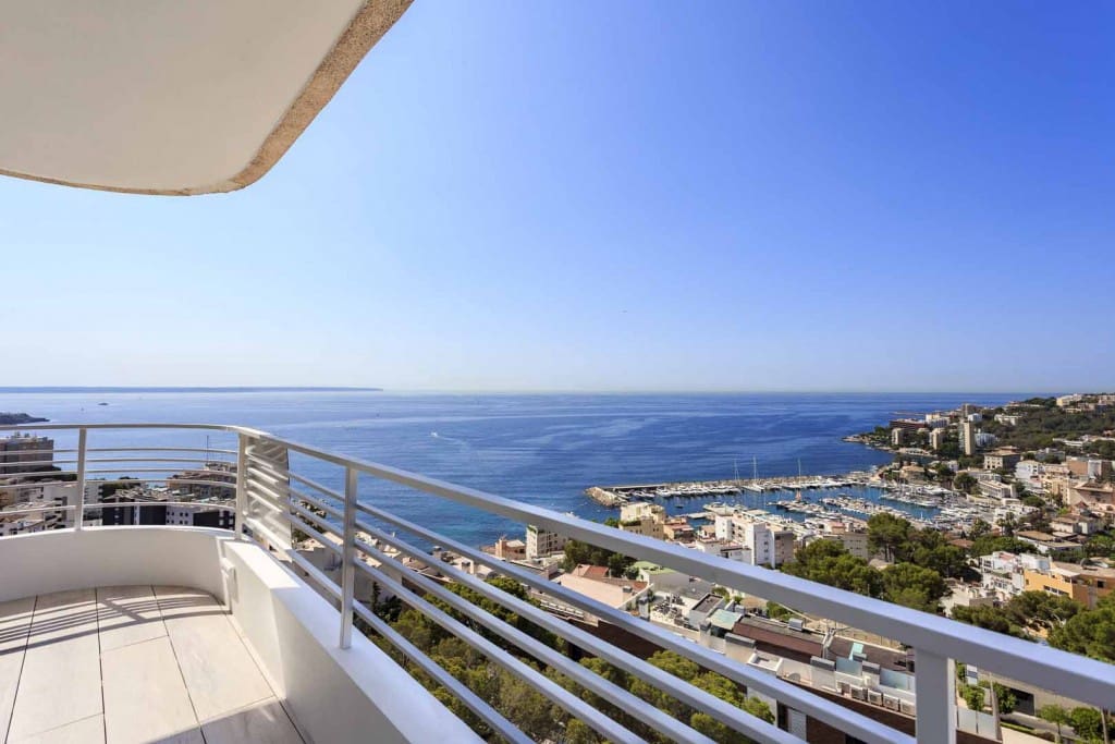 4 bedroom Penthouse for sale in San Agustin / Sant Agusti with pool - € 2,400,000 (Ref: 7371706)